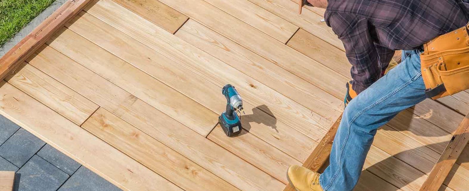 Sacramento Deck Builders & Deck Building Contractors