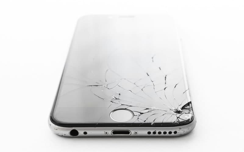 Cracked Phone Screen? Here's What to Do Immediately